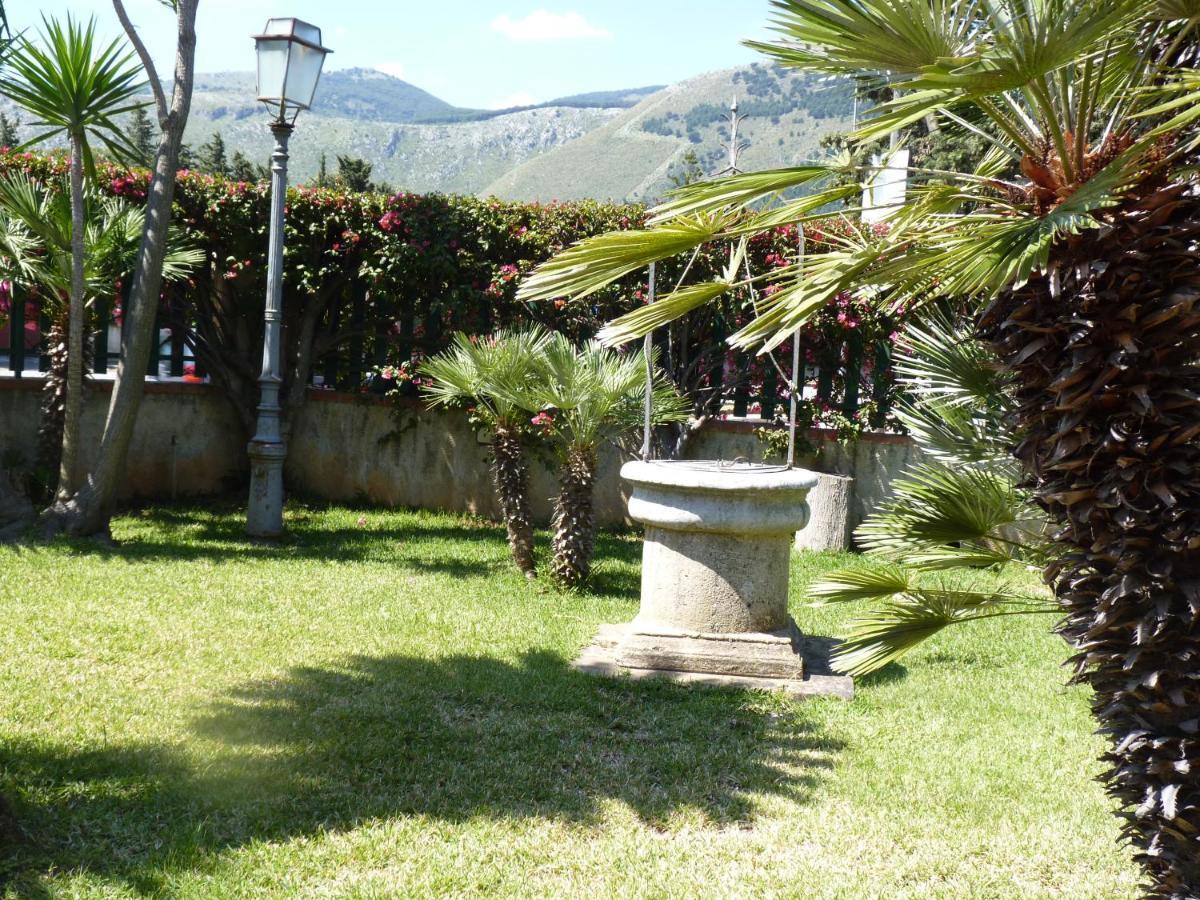 Villa Rosa Luxury Apartment Mondello Eksteriør bilde